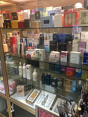 开化妆品店如何高效进货 代理与代办全攻略